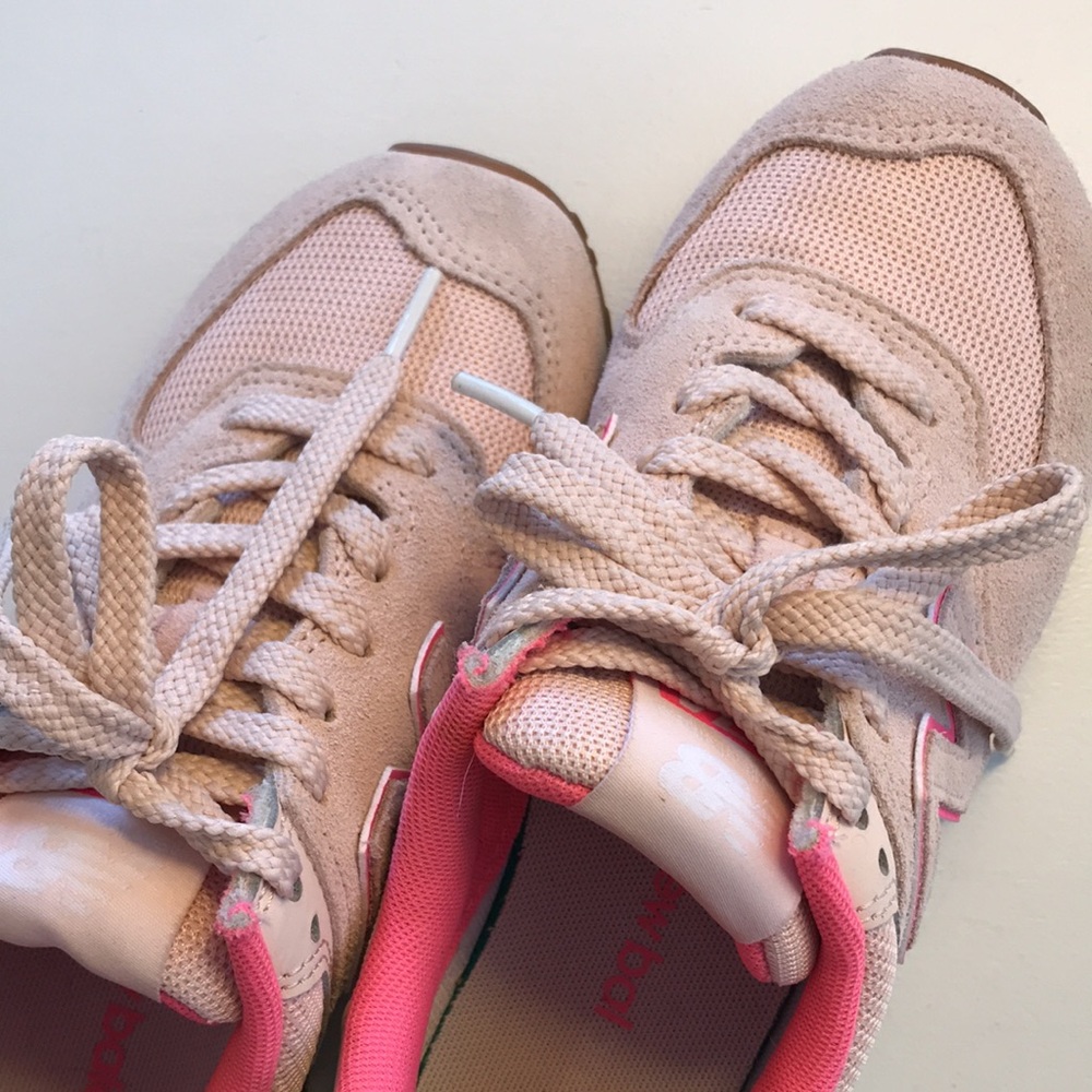 COPY - pink new balance 574 size 6 - Picture 4 of 7